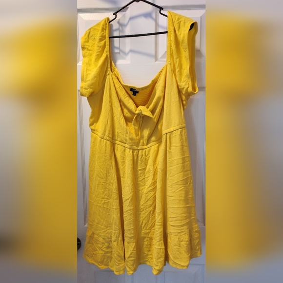 Torrid, MINI GAUZE PUFF SLEEVE SKATER DRESS, Plus Size 5X. - Picture 11 of 17